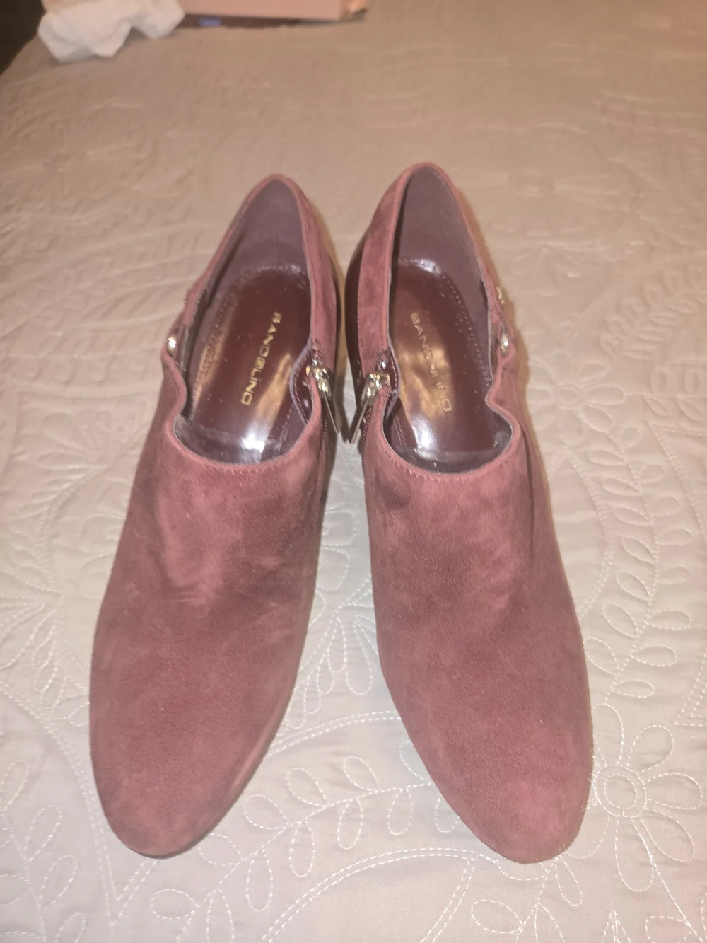 Bandolino Women's Suede Pointed Toe Pumps in Burgundy